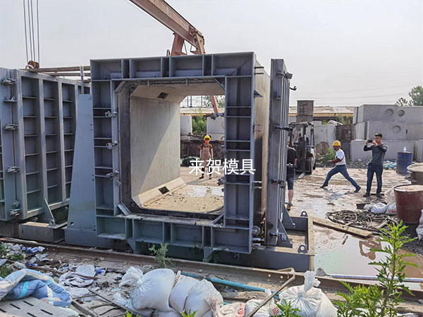 電力綜合管廊模具
