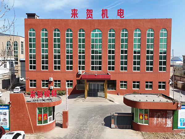 來(lái)賀箱涵模具廠家